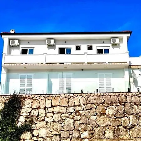 Suha Punta Luxury Apartments First Row To The Sea Kampor Exterior photo