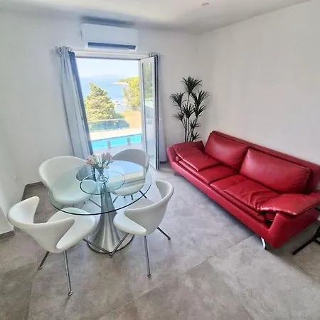 Suha Punta Luxury Apartments First Row To The Sea Kampor Exterior photo