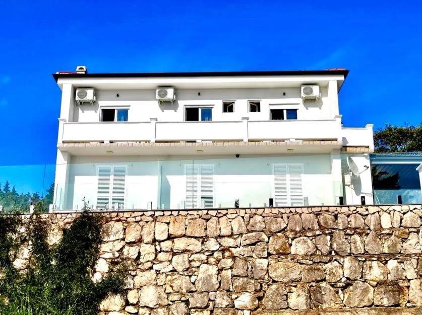 Apartment Suha Punta Luxury First Row To The Sea *